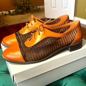 Jessica Simpson JS-Tallinoh Flat